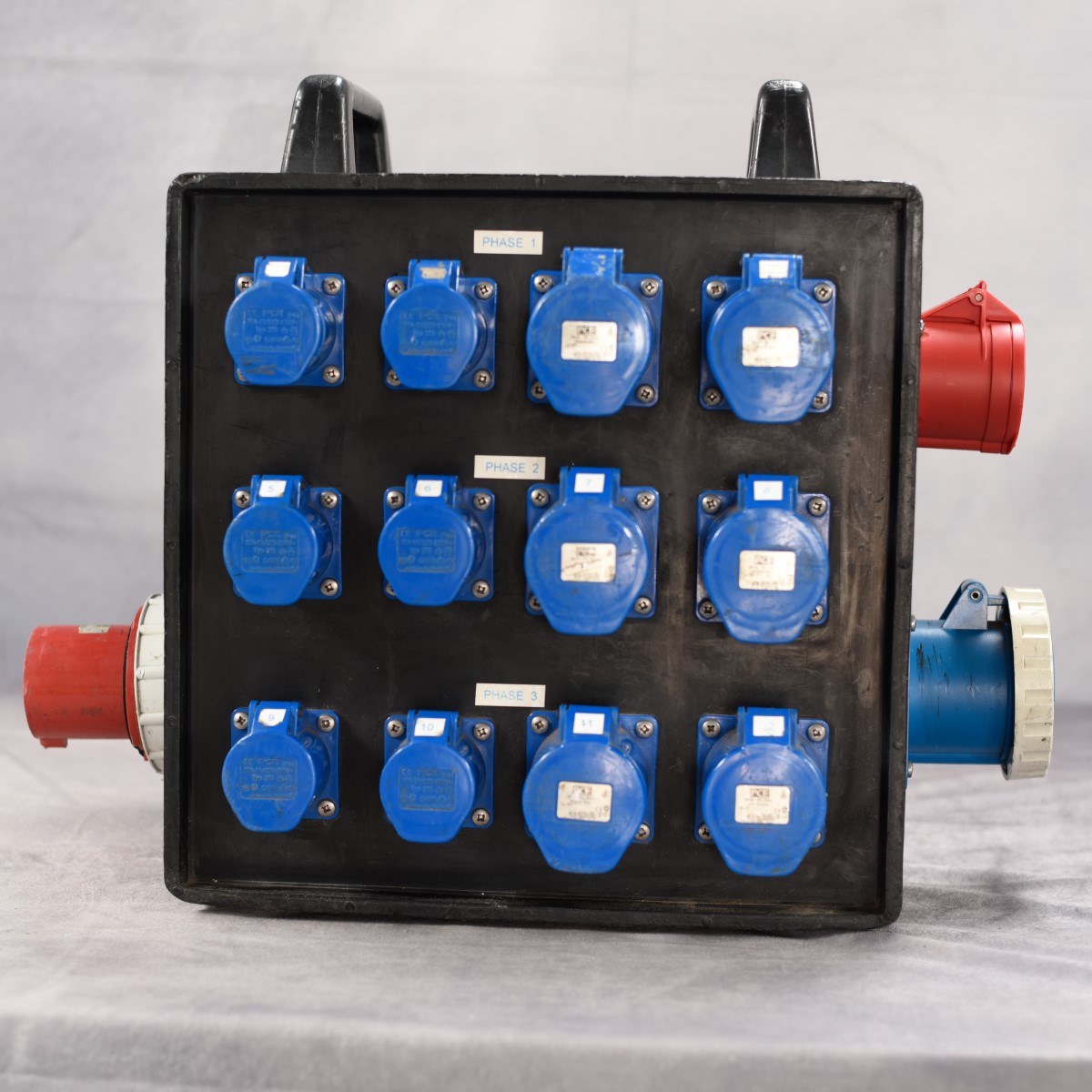 63A 400V TYPE 1 DISTRIBUTION BOX ES Lighting Hire LTD